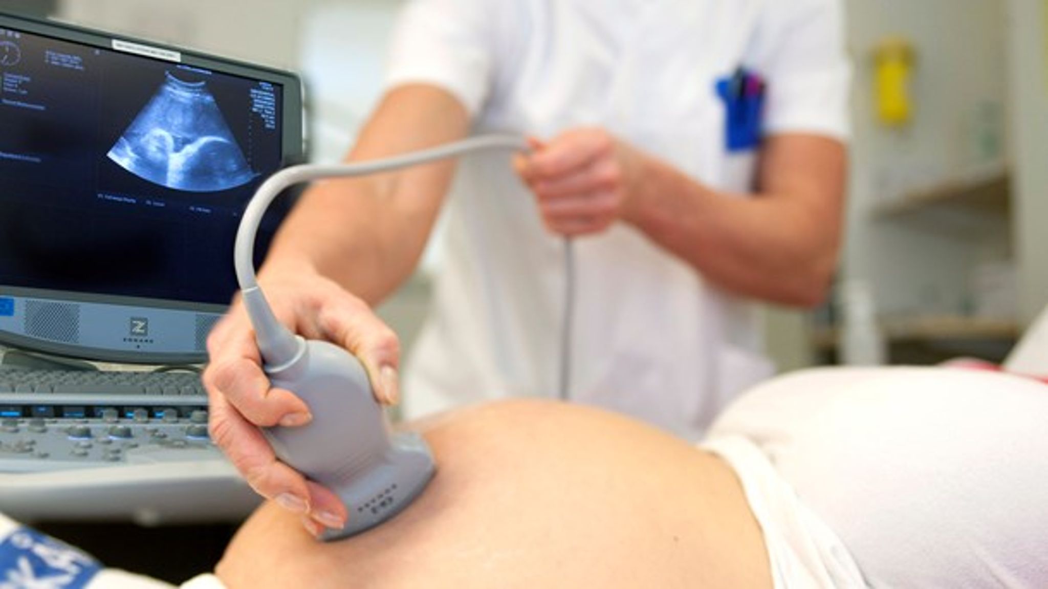 Frågan om hormonstörande ämnens påverkan på bland annat foster studeras bland annat inom Selma-projektet vid Karlstads universitet <br>
