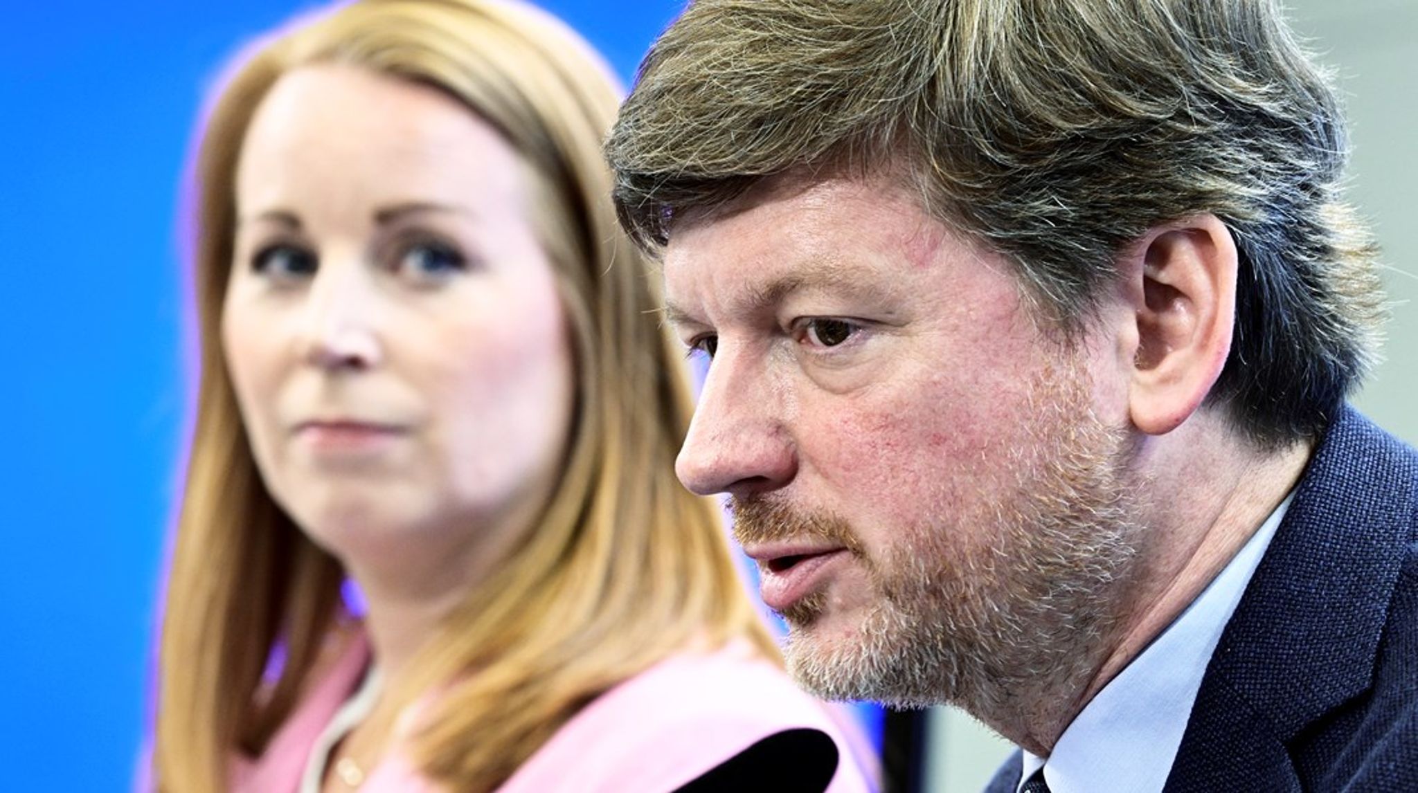Centerpartiets partiledare Annie Lööf och Martin Ådahl, ekonomisk-politiske talesperson, på deras pressträff under morgonen.
