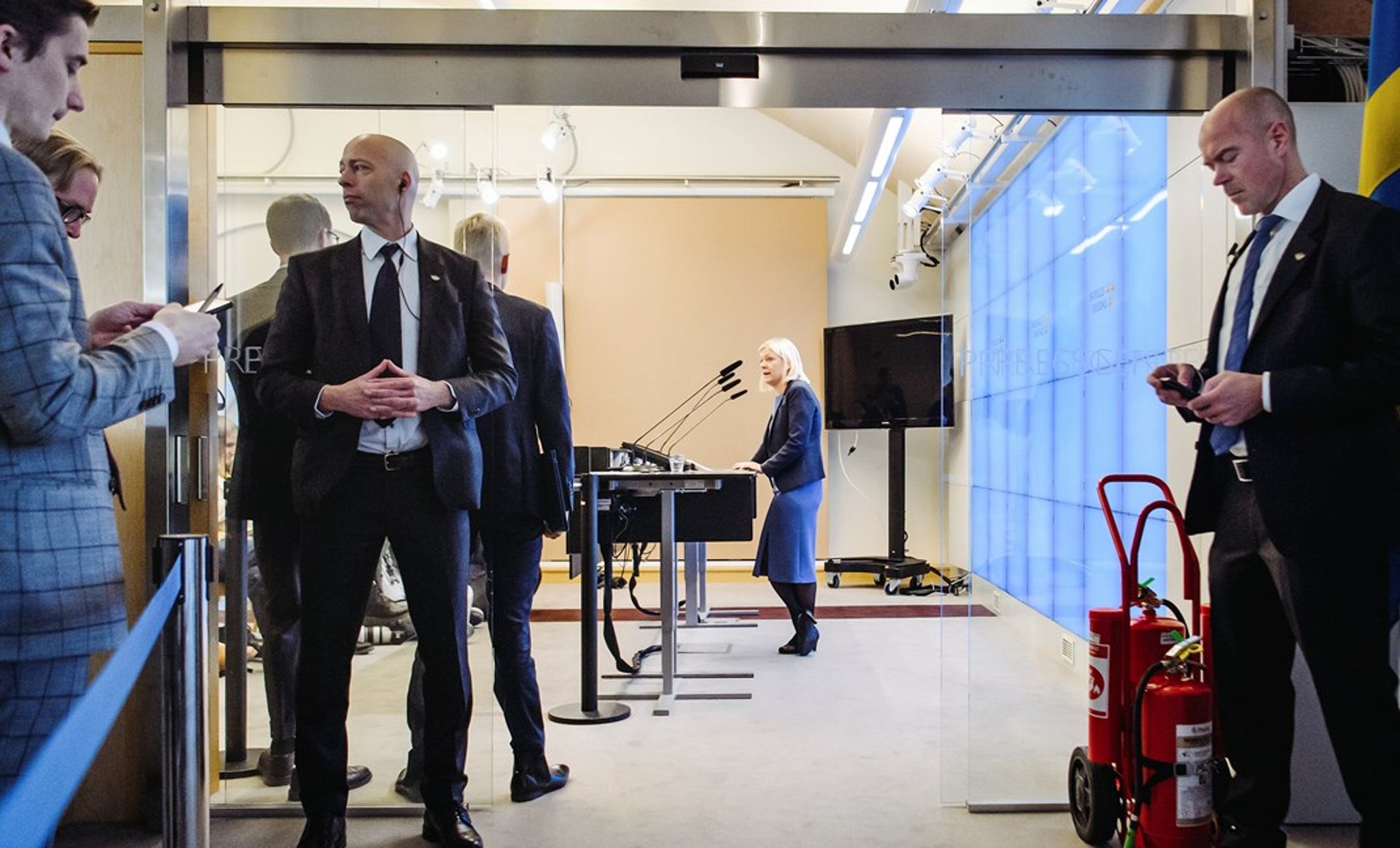 Magdalena Andersson (S) har begärt om sitt entledigande en gång tidigare. Den 24 november valdes hon till Sveriges första kvinnliga statsminister, för att bara timmar senare lämna posten.