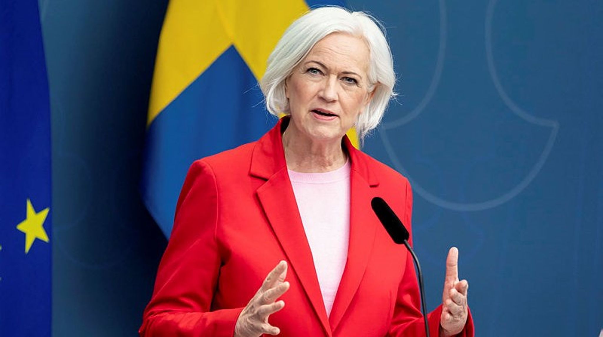 Sjukvårdsminister Acko Ankarberg Johansson har kallat till pressträff den 1 juni för att presentera direktiven för huvudmannaskapsutredningen.