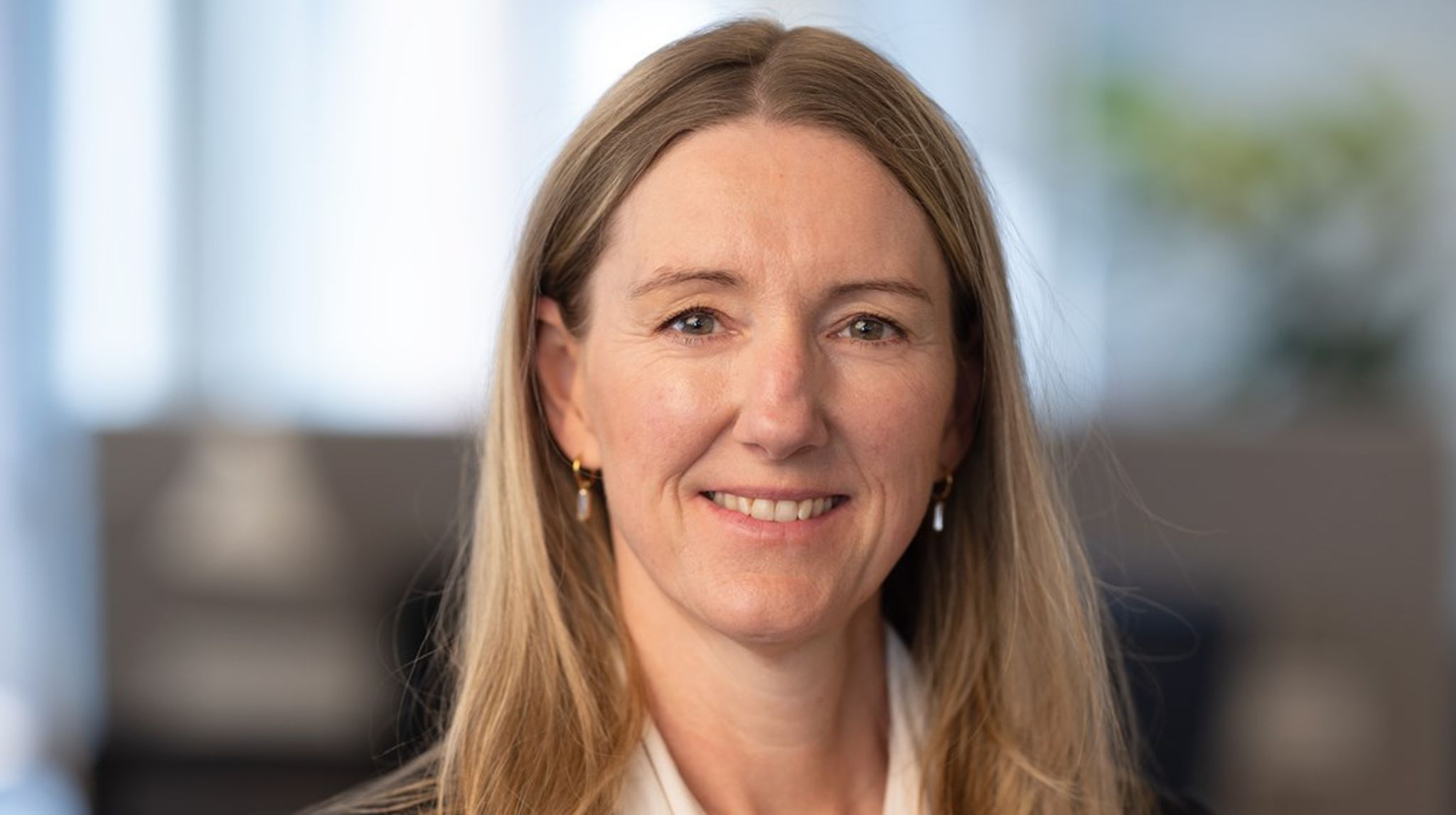 Petra Hallberg kommer senast från rollen som samhällsstrateg på Haninge kommun men har också jobbat på finansdepartementet. 