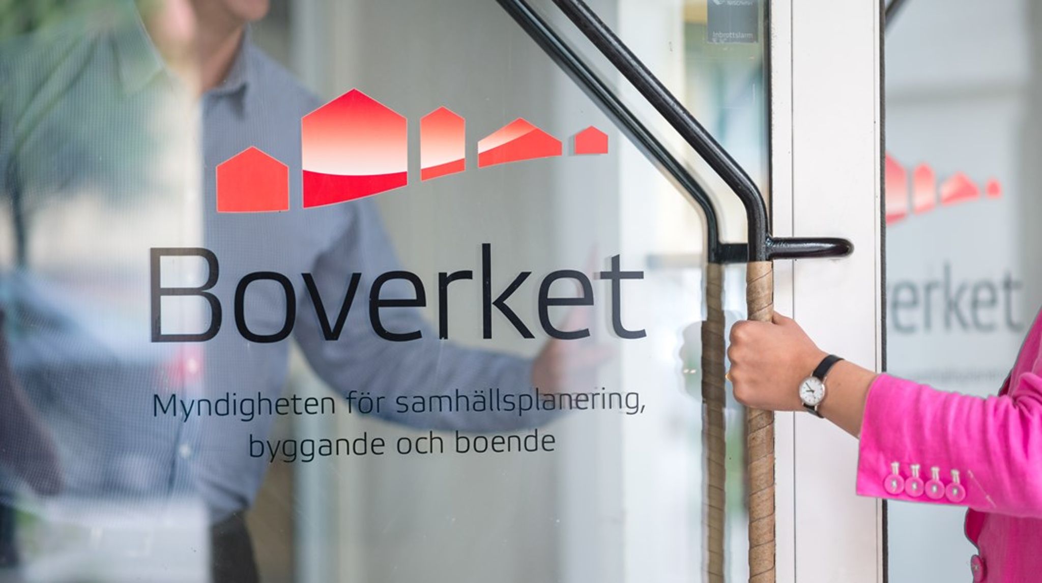 ”Pengarna är borta och vi kan inte göra någonting utan resurser”, säger&nbsp;Leif Clemedtson, HR-chef på Boverket.