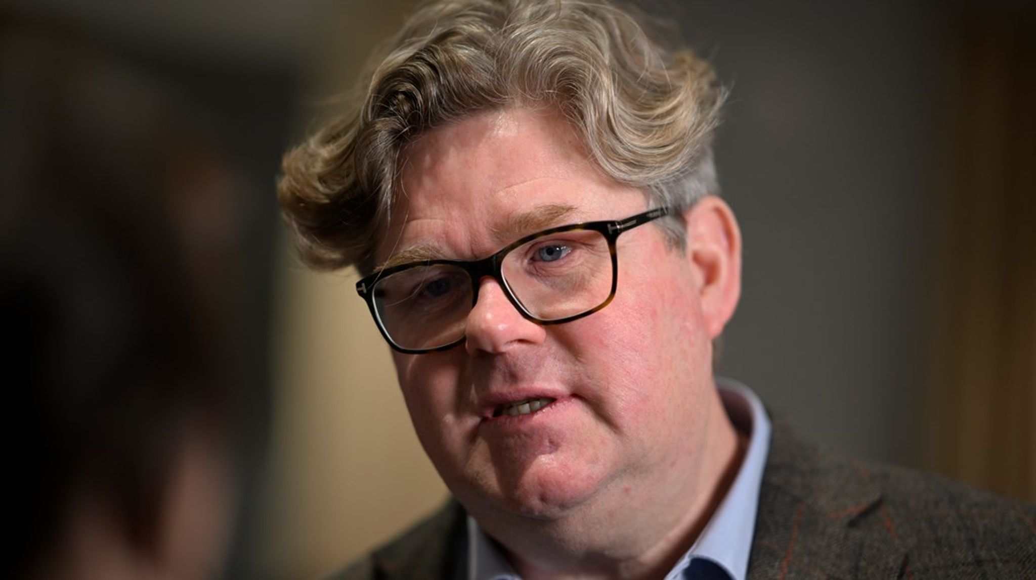 Gunnar Strömmer
har tidigare KU-anmälts för hanteringen av förslaget om visitationszoner – utan
verkan. Nu har förslaget röstats igenom i riksdagen.