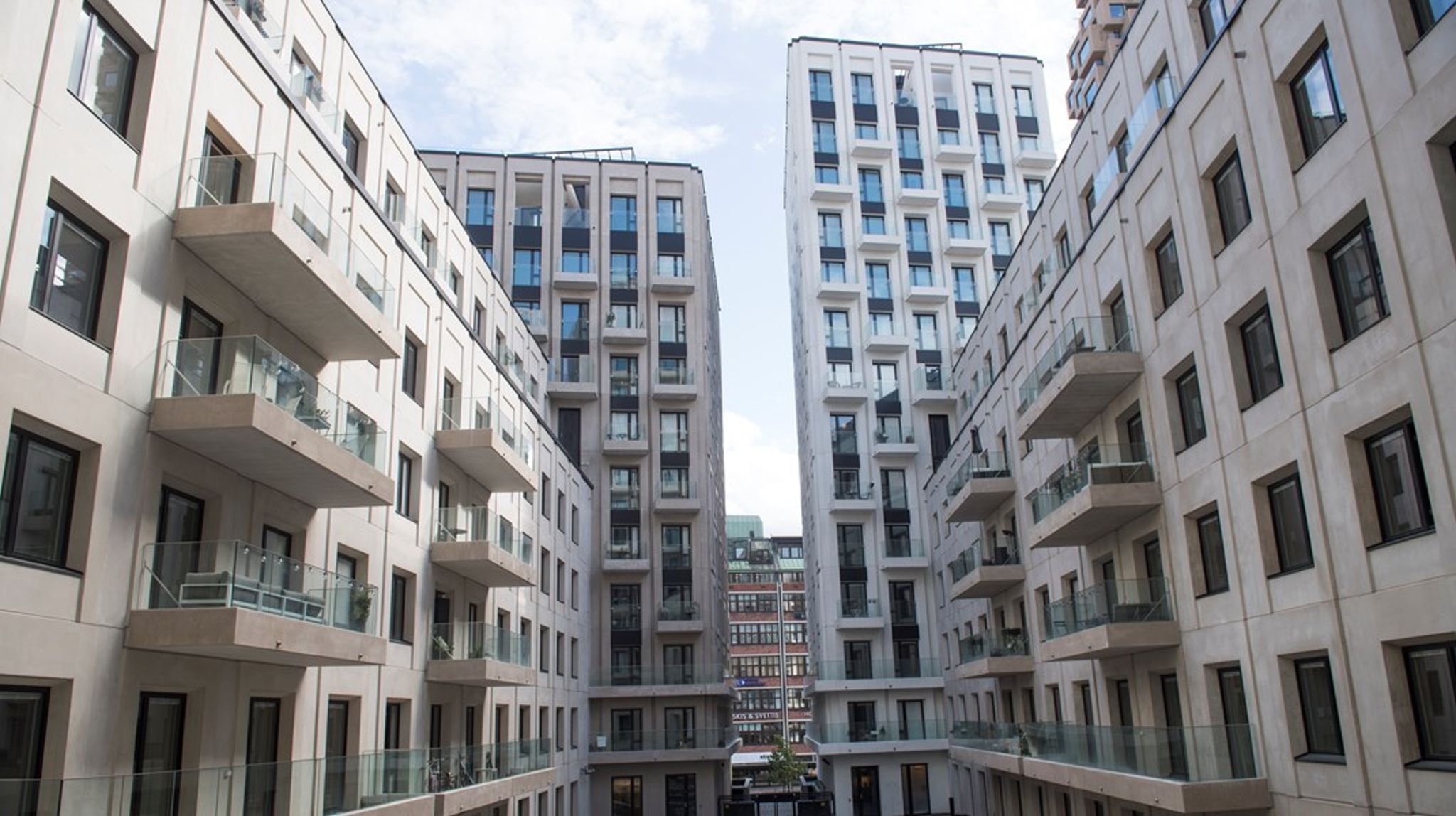 Totalt tillkom 68 920 nya bostäder förra året. 53 383 av dem var lägenheter i nybyggda flerbostadshus.