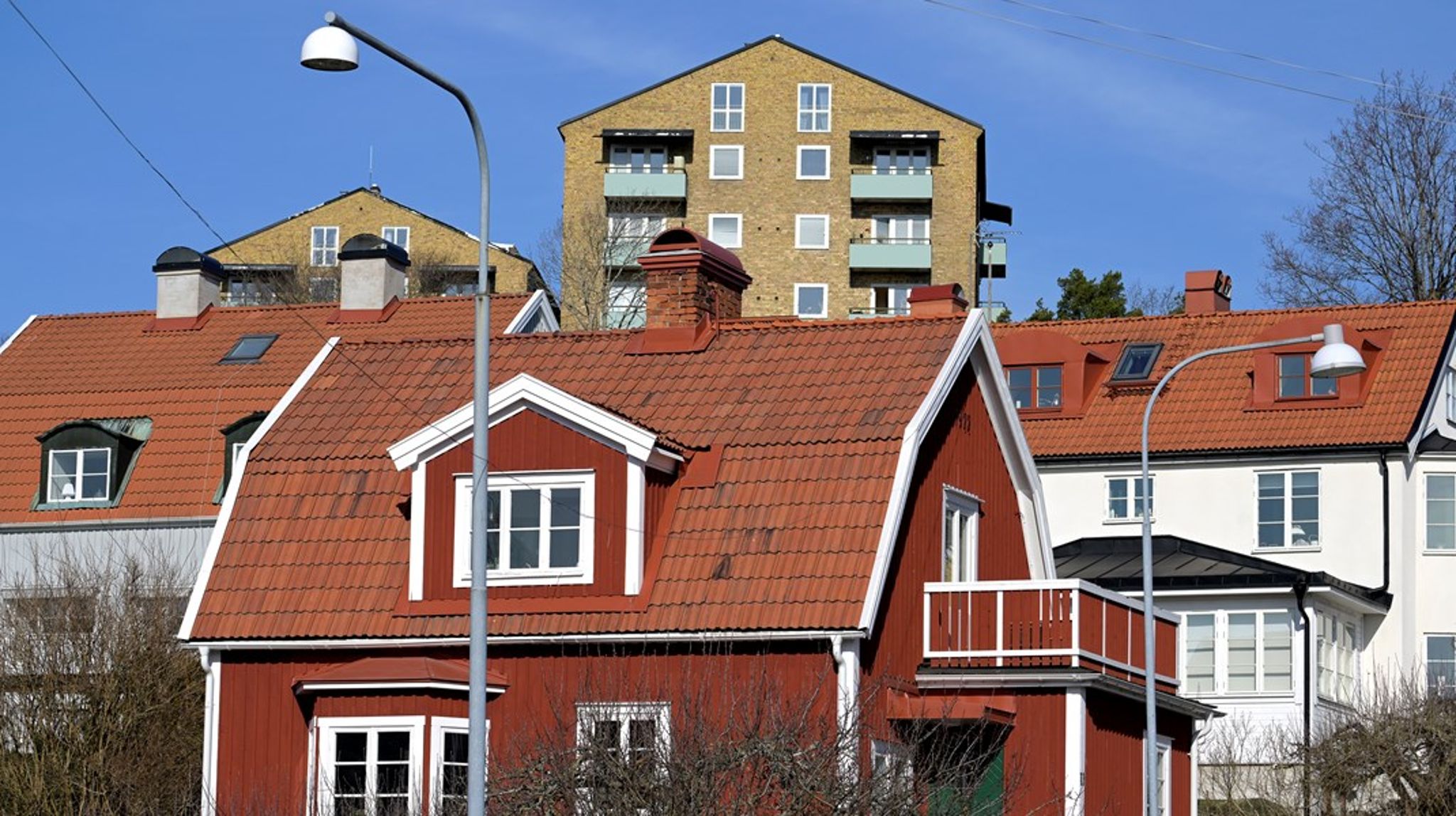Färre kommuner än tidigare uppger att de har&nbsp;underskott på bostäder på bostadsmarknaden.&nbsp;Men nu ser det ut att vända.&nbsp;