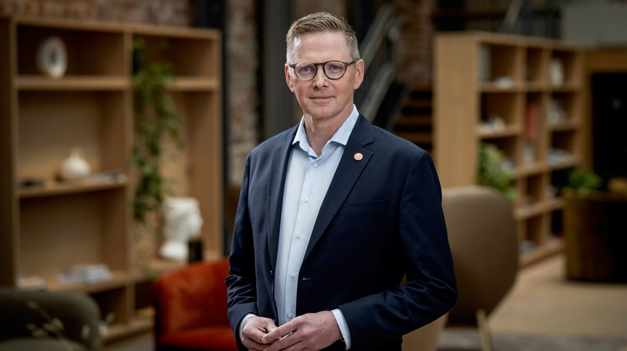 I stället för att lägga fram förslag som ökar likvärdigheten väljer man att rikta in sig på friskolorna genom att föreslå ett avdrag på sex procent av skolpengen, skriver Almega Utbildnings förbundsdirektör Andreas Mörck.&nbsp;