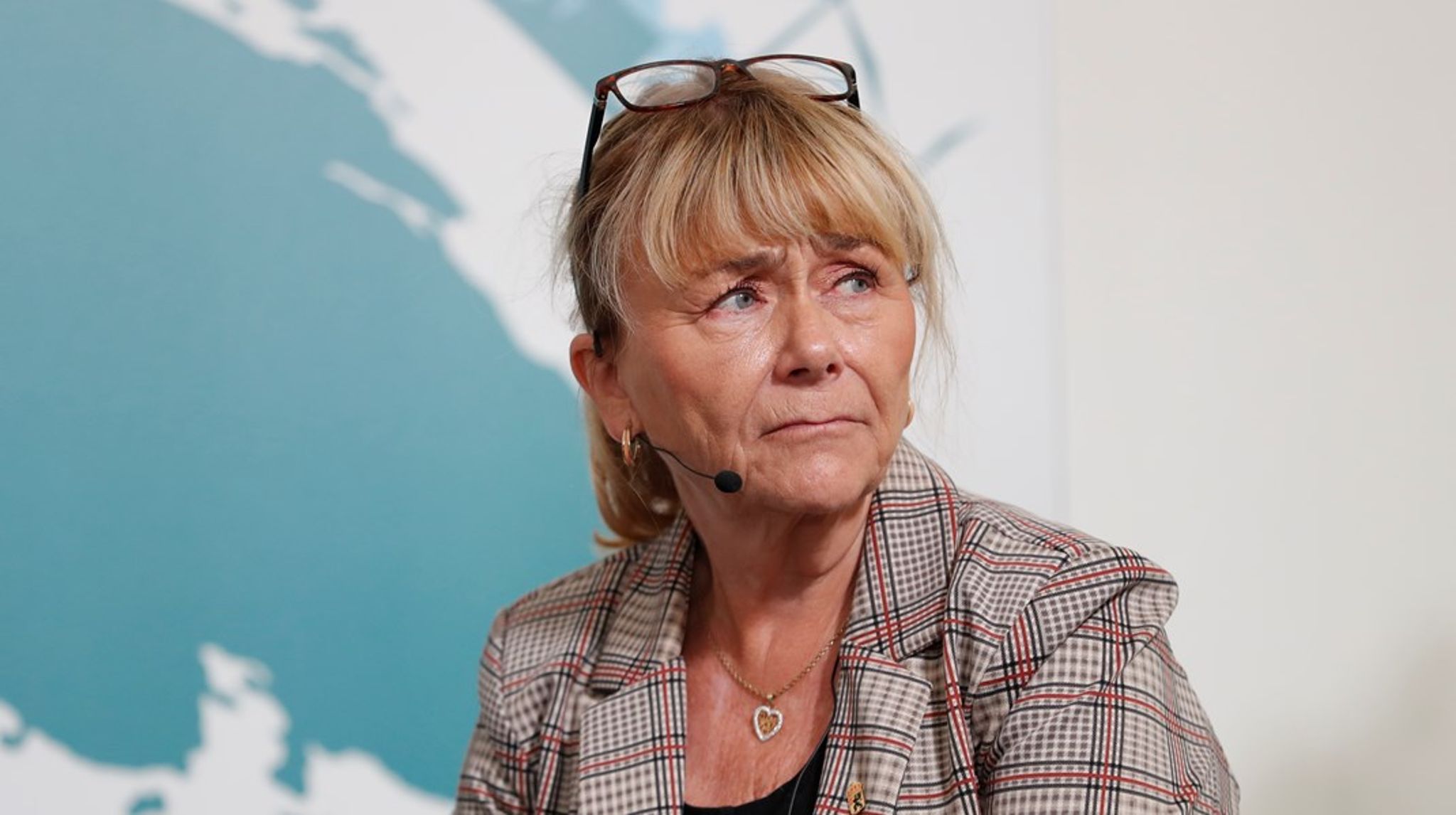 Beatrice Ask blir ordförande för Stiftelsen Allmänna barnhuset. Samtidigt ställer hon upp i riksdagsvalet.