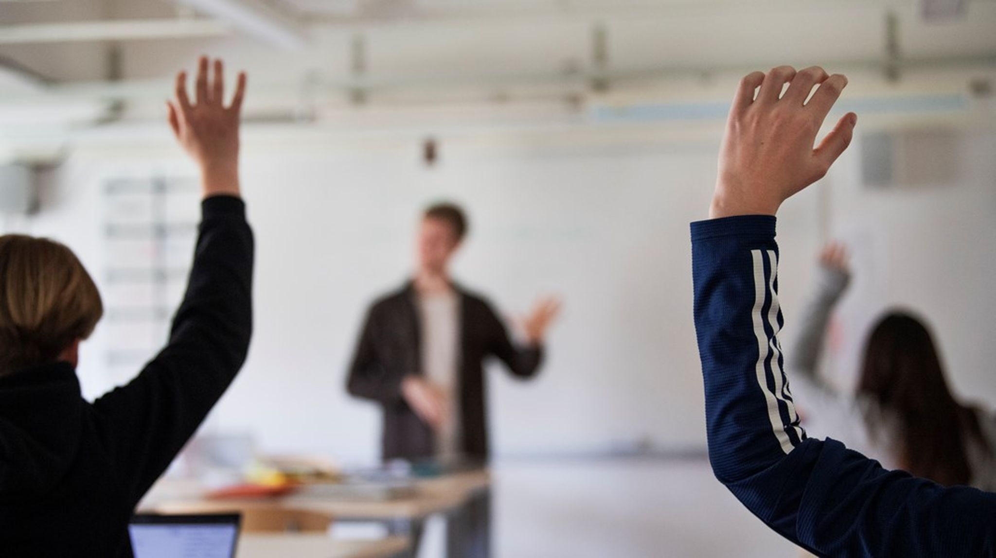 ”Det&nbsp;är&nbsp;svårt att ha en planering som är helt utan marginaler&nbsp;och samtidigt&nbsp;tillgodose&nbsp;elevernas&nbsp;garanterade undervisningstid”, säger&nbsp;Irma&nbsp;Lejlic,&nbsp;undervisningsråd på Skolverket.
