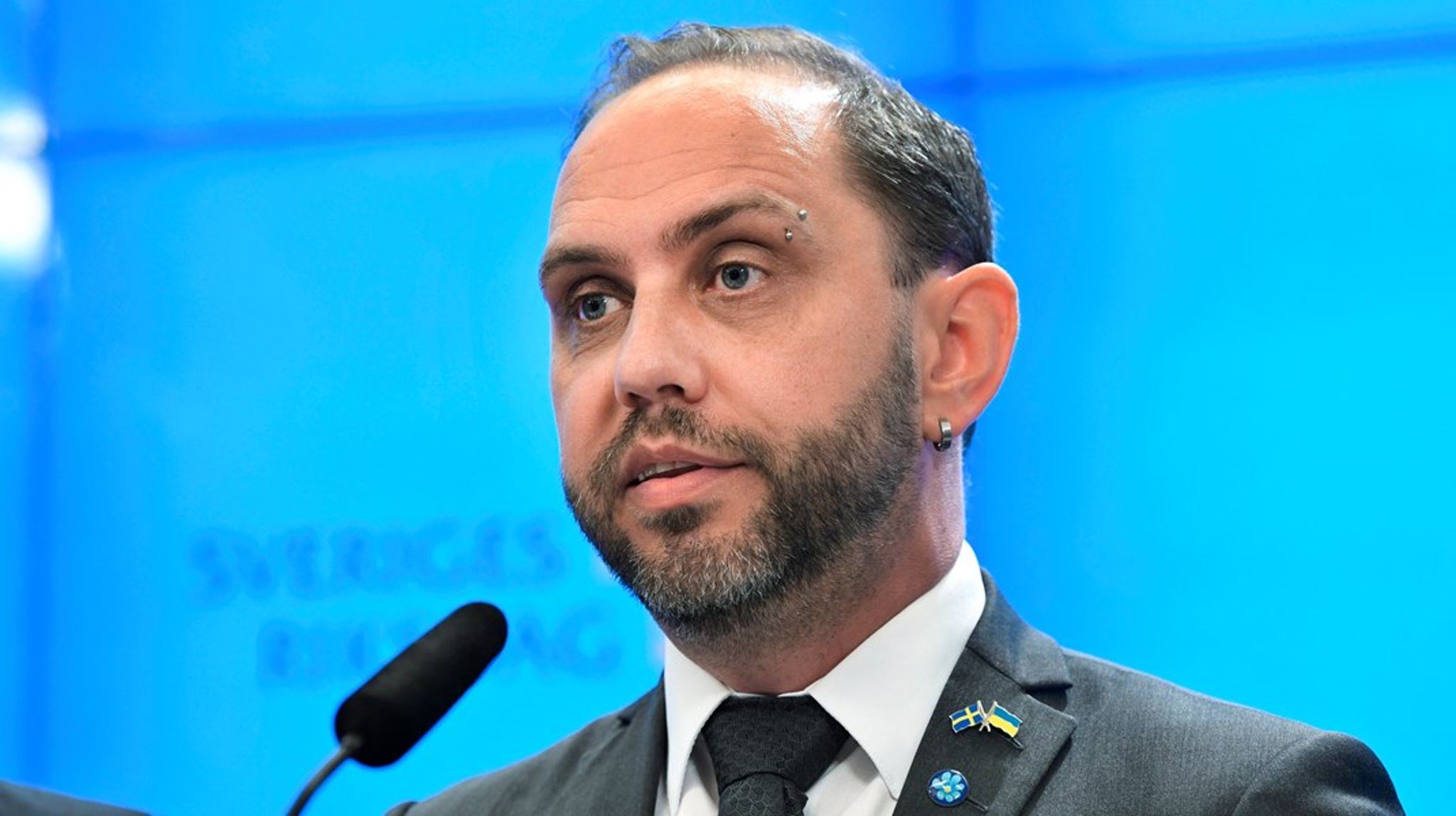 Avhoppade SD-ledamoten Michael Rubbestad misstänks för barnpornografibrott.