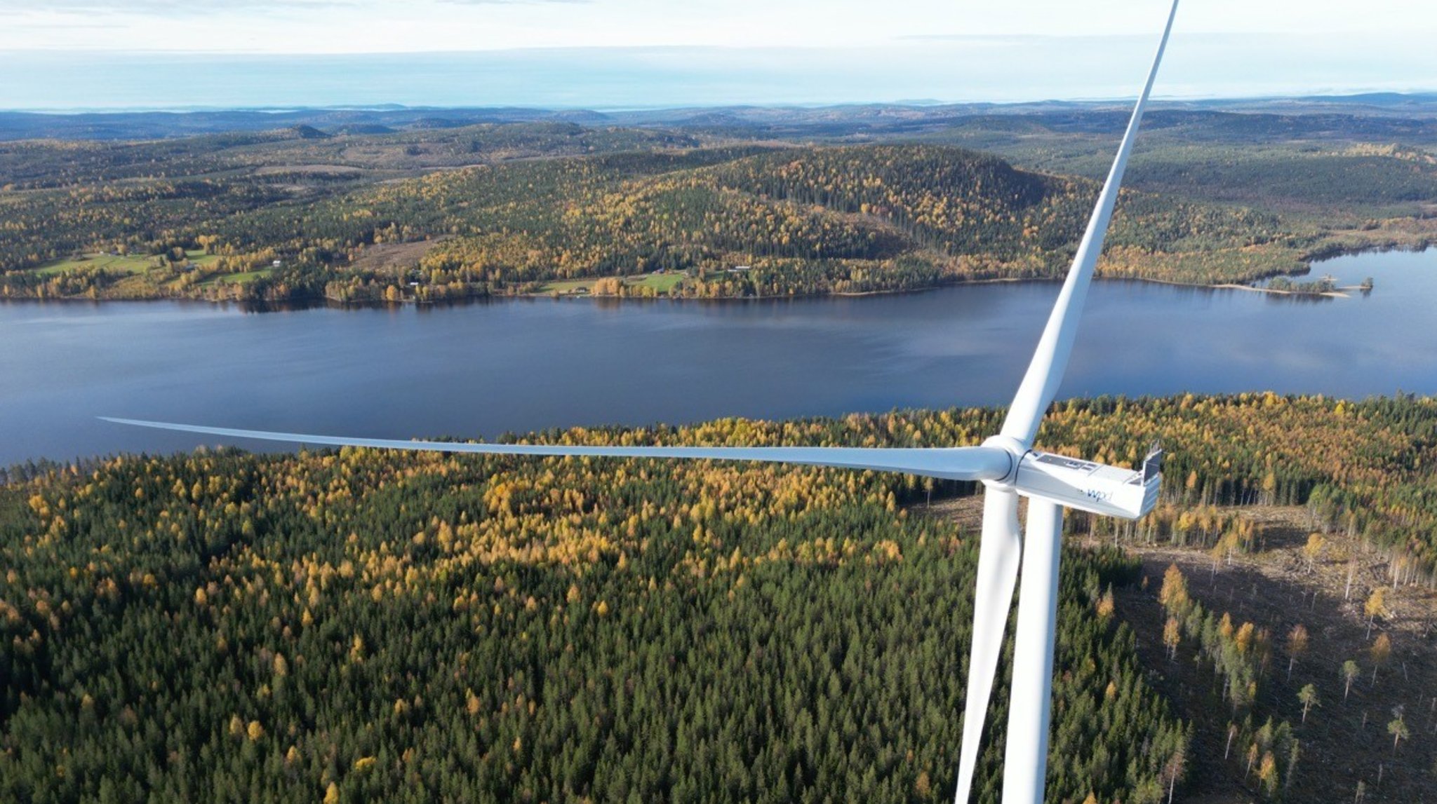 Mer förnybar energi är en säkerhetsfråga