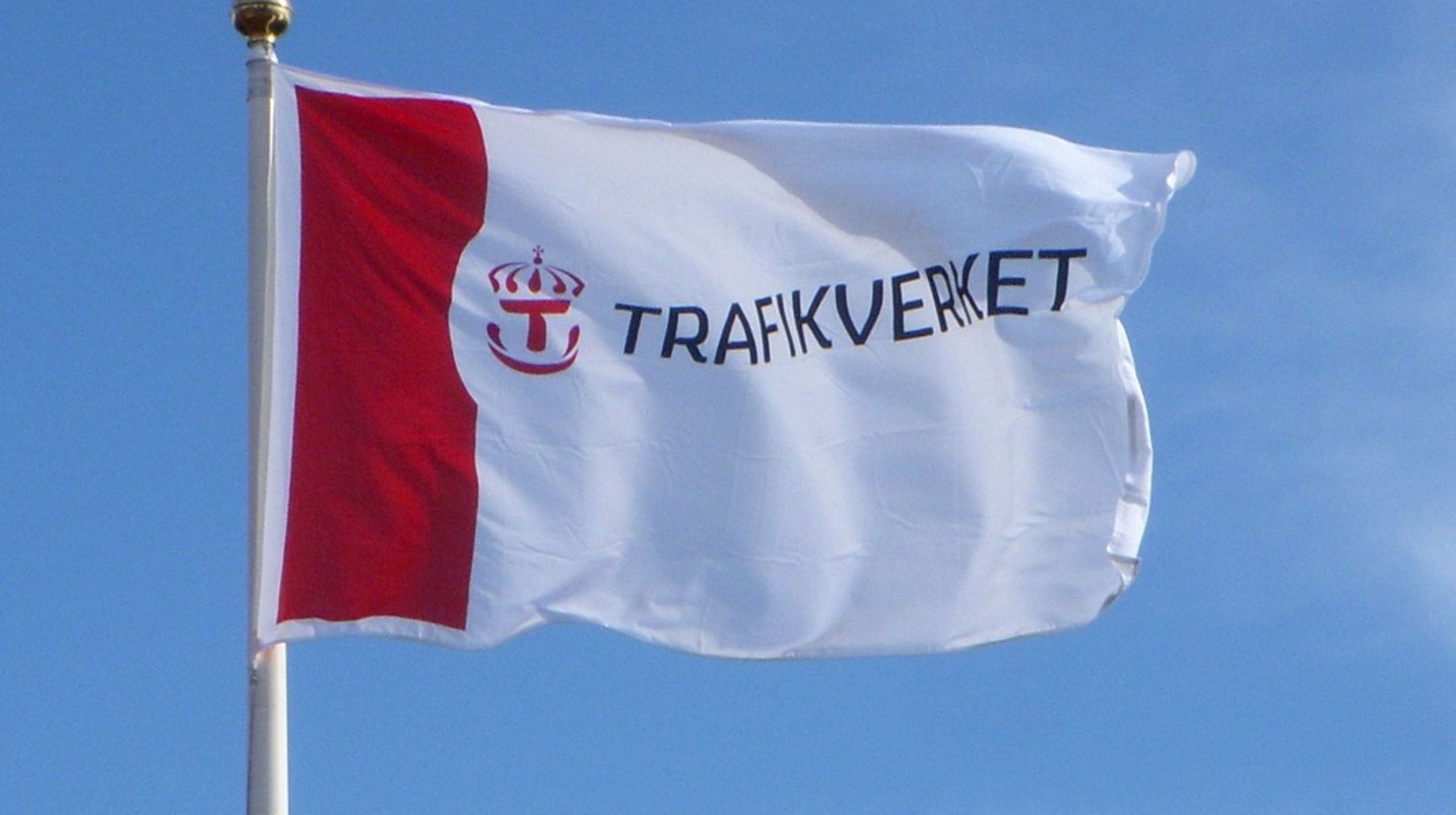 Trafikverkets presschef Bengt Olsson uppger att den juridiska avdelningen nu ska se över om medarbetare framöver kan skriva på sekretessavtal i samband med samarbeten med företag.<br>
