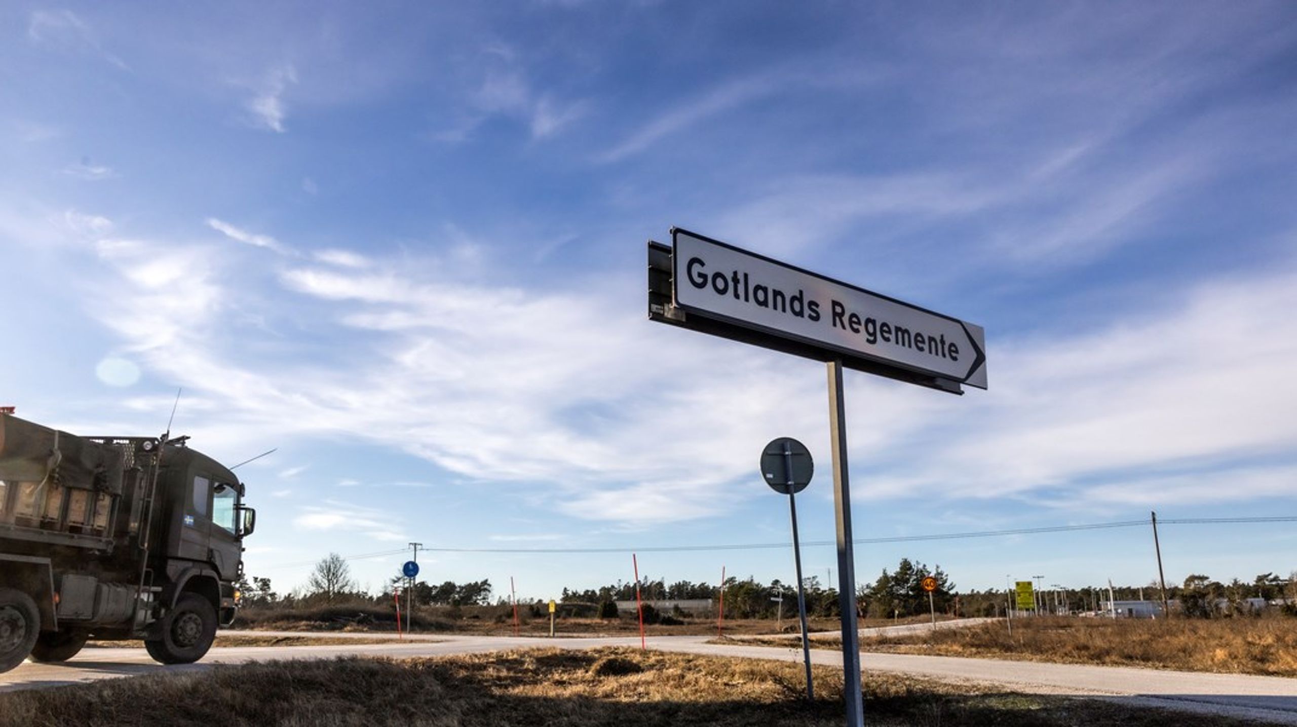 ”...det säkerhetspolitiska läget har förändrats högst väsentligt och det finns ett ökat behov av att stärka skyddet av Sveriges 
säkerhet i bland annat registersammanhang, så även beträffande fastighetsregistret”, skriver utredningen som presenterar ett nytt regelverk som föreslås träda i kraft under 2025 och 2026.&nbsp;
