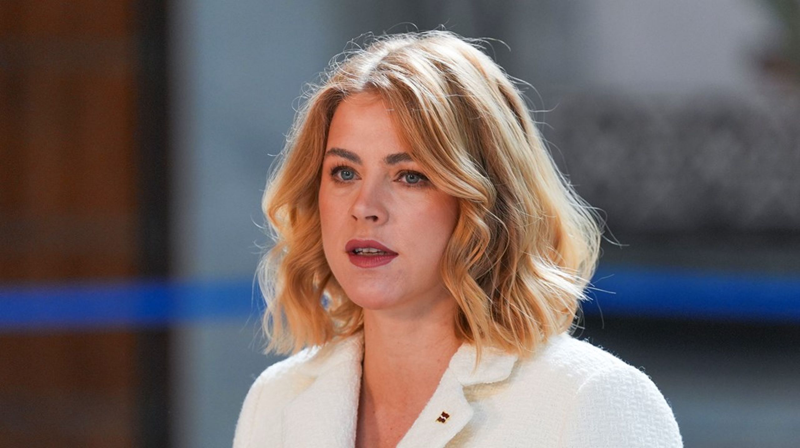 En tredjedel av alla kvinnor i Europa har utsatts för
fysiskt eller sexuellt våld. Lettlands statsminister Evika Silina kallar det ondskefullt
att en majoritet i parlamentet
nu är för att dra landet ur Istanbulkonventionen, som just ska skydda kvinnor
från våld. 