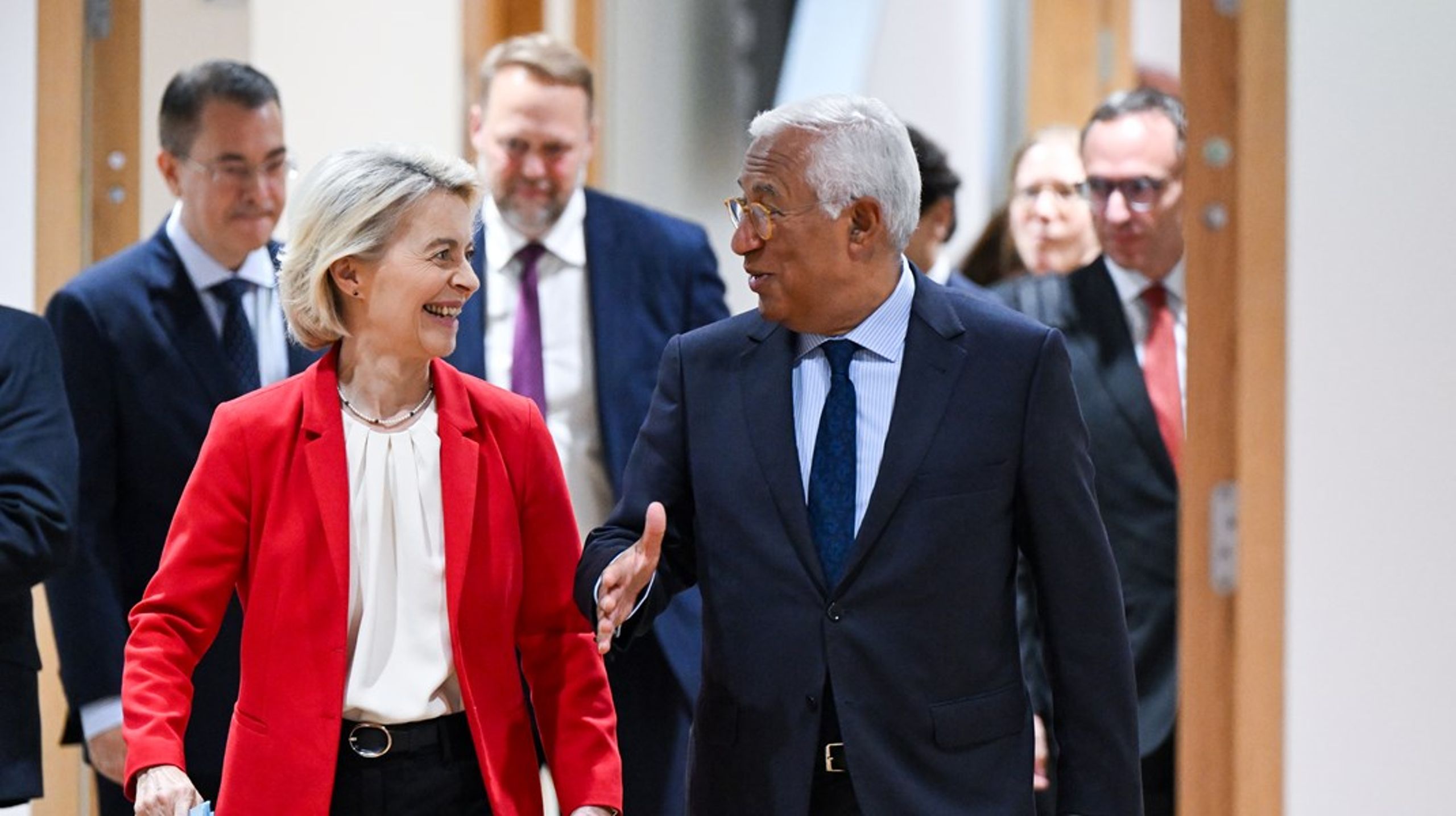 Europeiska rådets ordförande António Costa inleder veckan med att tala på ett högnivåseminarieum om bland annat Sveriges 30 år i EU och avslutar den på G20-mötet i Sydafrika tillsammans med EU-kommissionens ordförande Ursula von der Leyen.&nbsp;