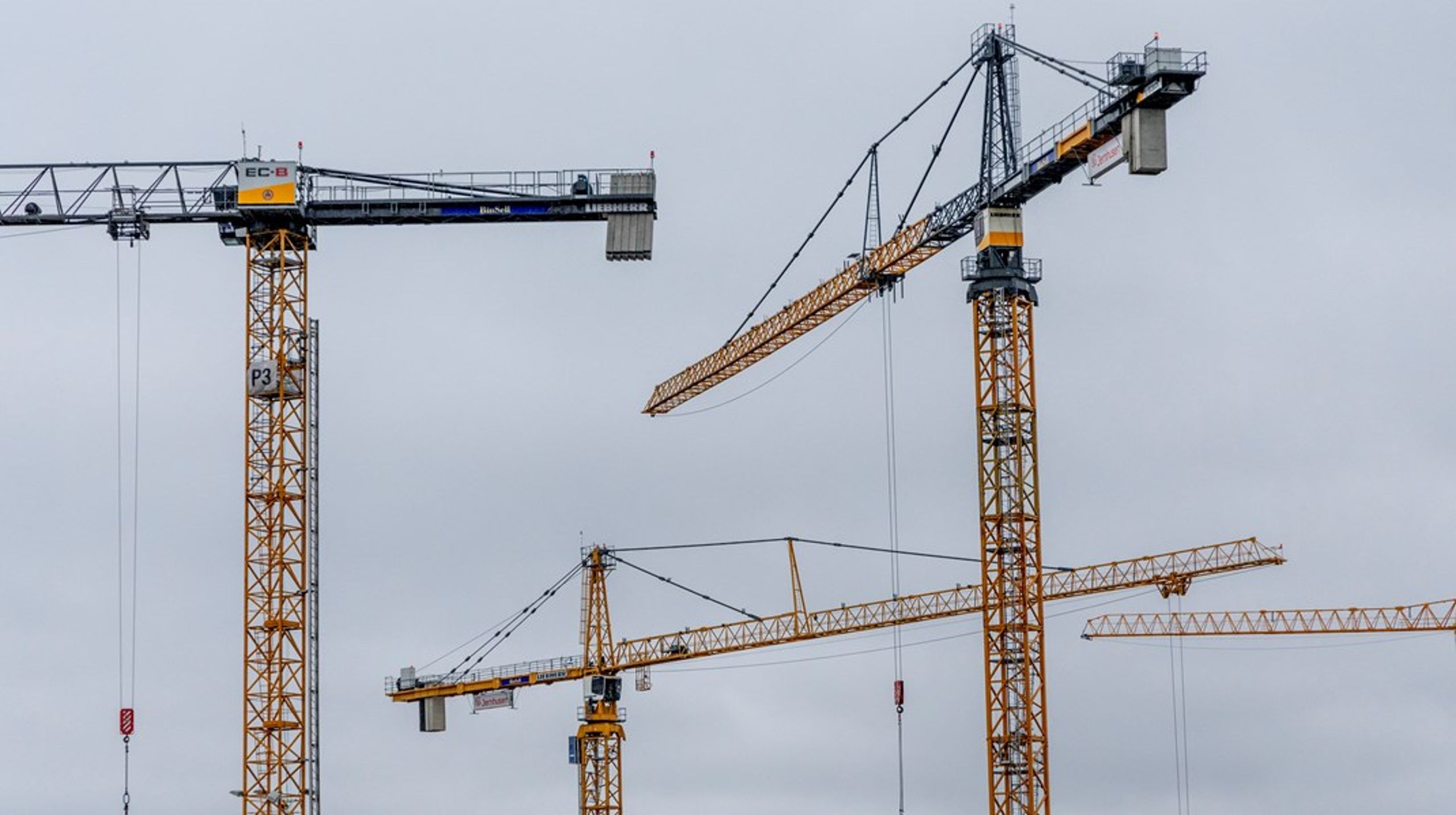 ”I Danmark ser de inte något allvarligt pristransparensproblem, eftersom de använder fasta priser mycket mer” säger projektledaren på Konkurrensverket, Martin Sutinen.&nbsp;&nbsp;