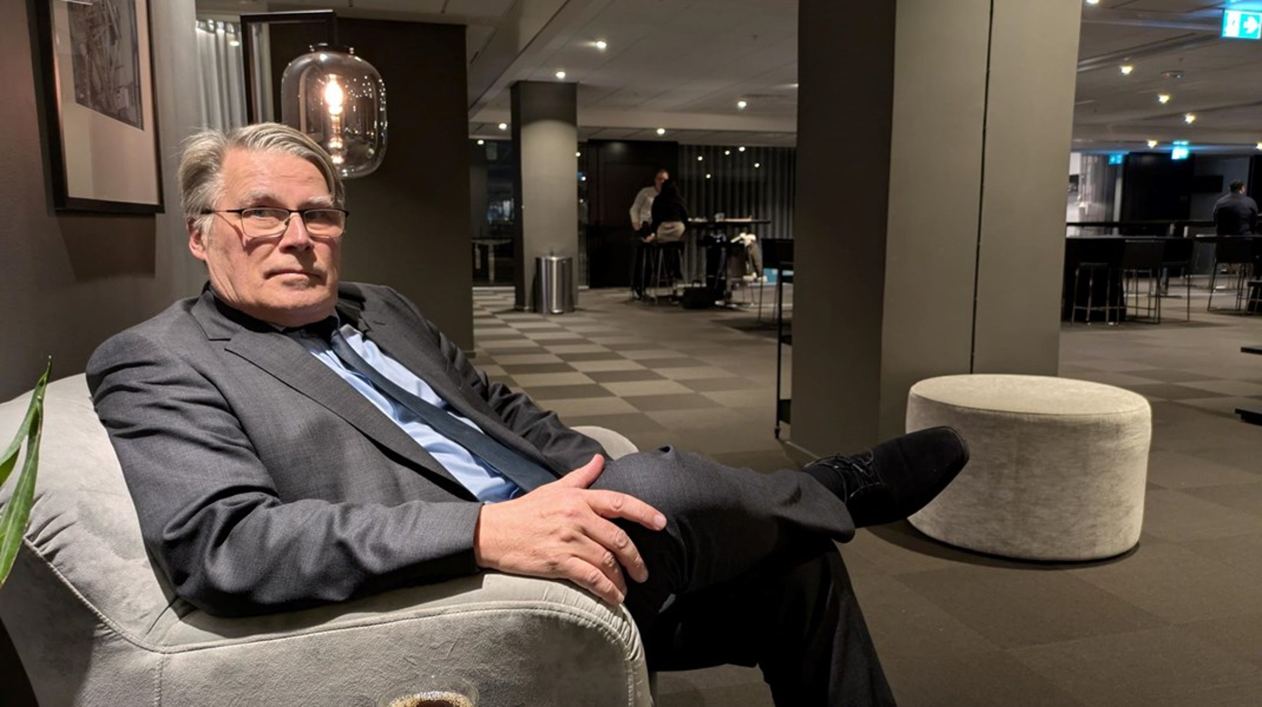 Claes Norgren, tidigare riksrevisor, arbetar numera som konsult och har haft i uppdrag att se över hur alternativa infrastrukturprojekt ska genomföras.