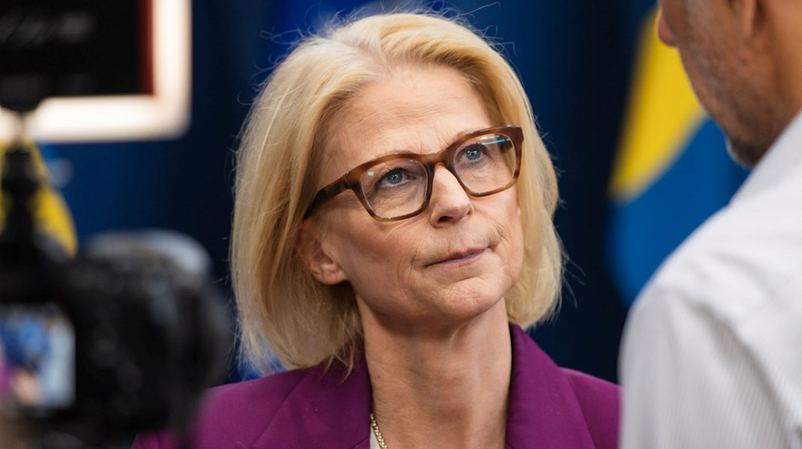 Finansministern kallas till skatteutskottet för att svara på hur regeringen avser att hantera situationen.&nbsp;