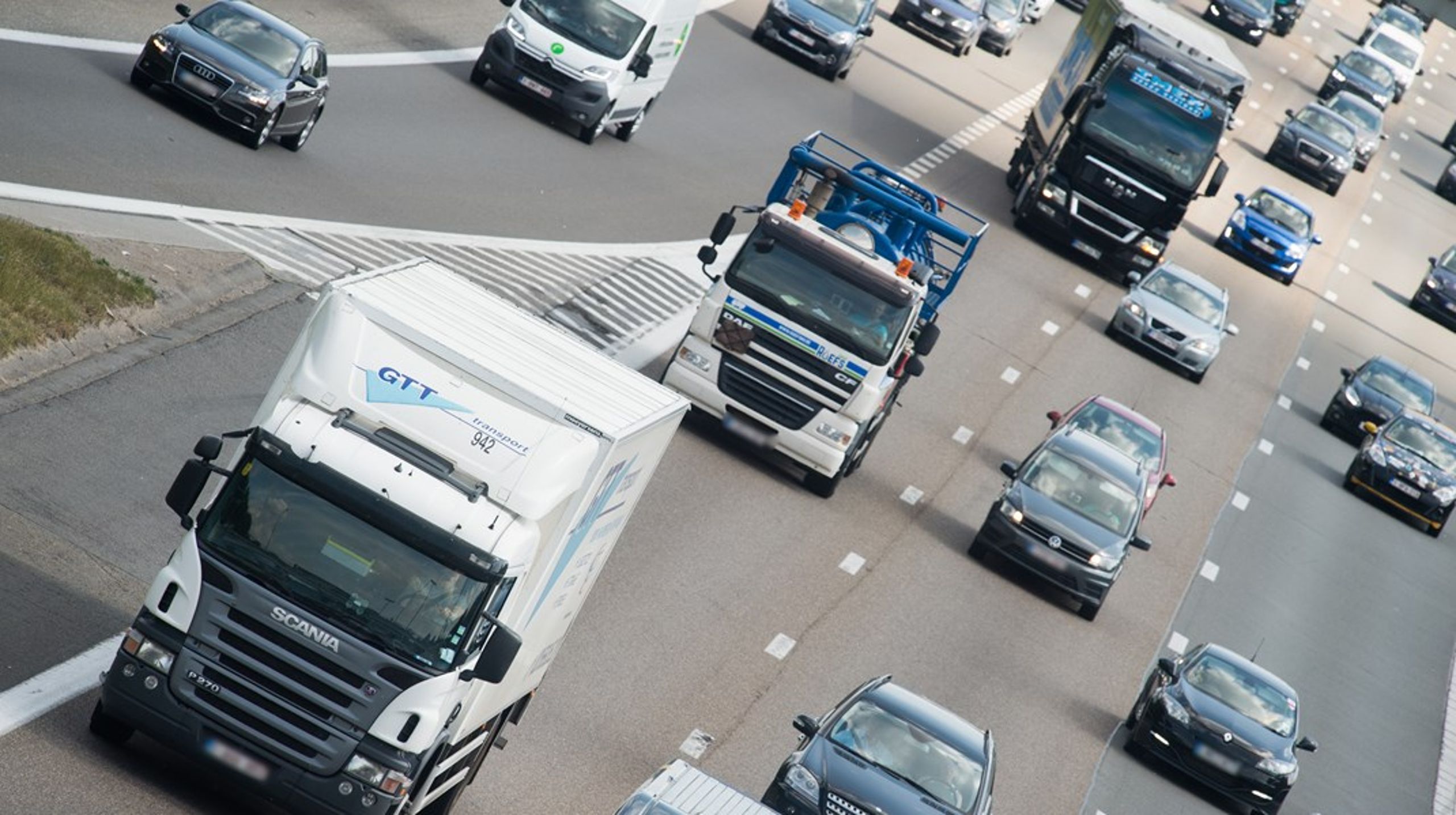 "Det ökade vägunderhållet i planförslaget är helt i linje med effekterna av den tunga lastbilstrafiken, men inte samhällsekonomiskt effektiv resursanvändning" menar Kungliga tekniska högskolan.&nbsp;&nbsp;