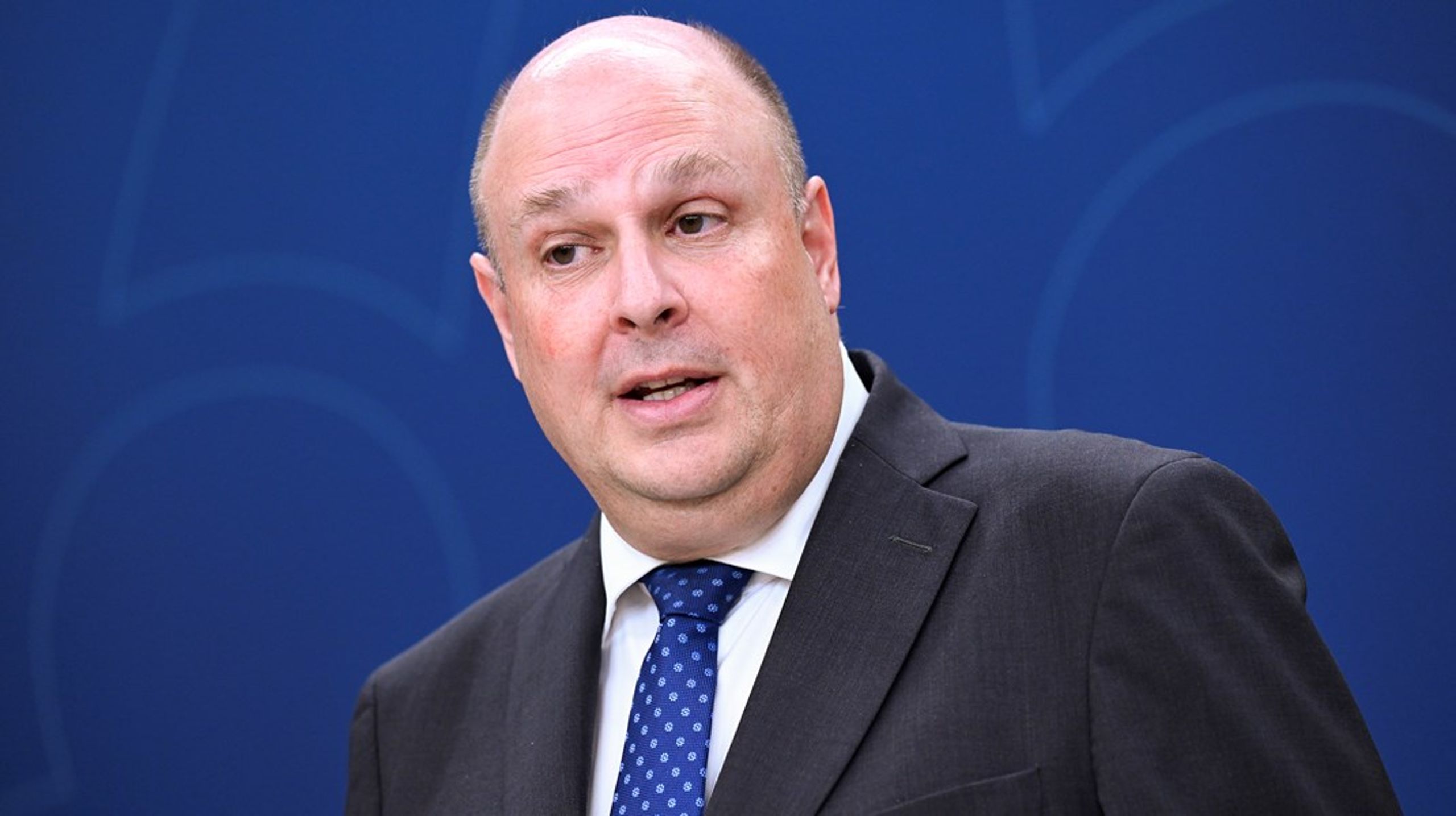 ”Jag tycker inte att det är rätt att använda skattepengarna på det här viset”, säger skolpolitiska talespersonen Patrick Reslow (SD).