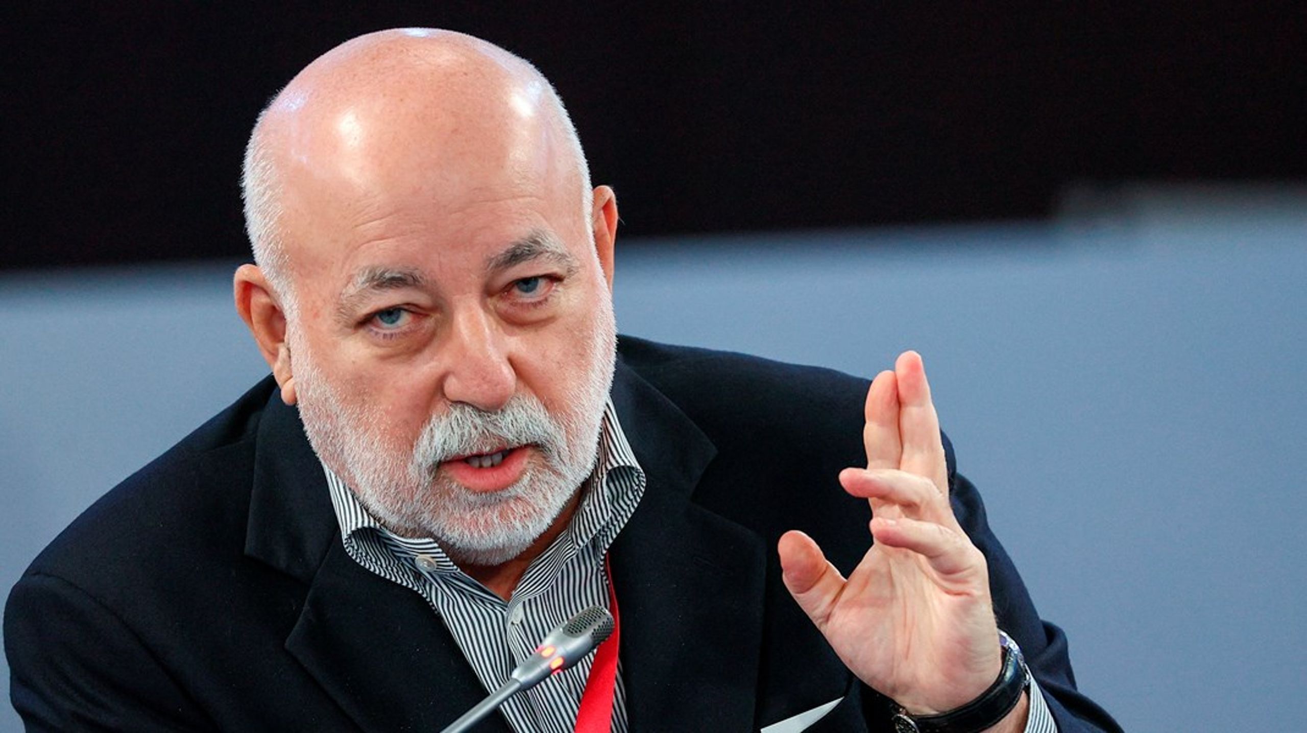 Det internationella pumpföretaget&nbsp;Sulzer ägs till nästan 50 procent av den ryska oligarken Viktor Vekselberg som ska stå&nbsp;Vladimir Putin nära.