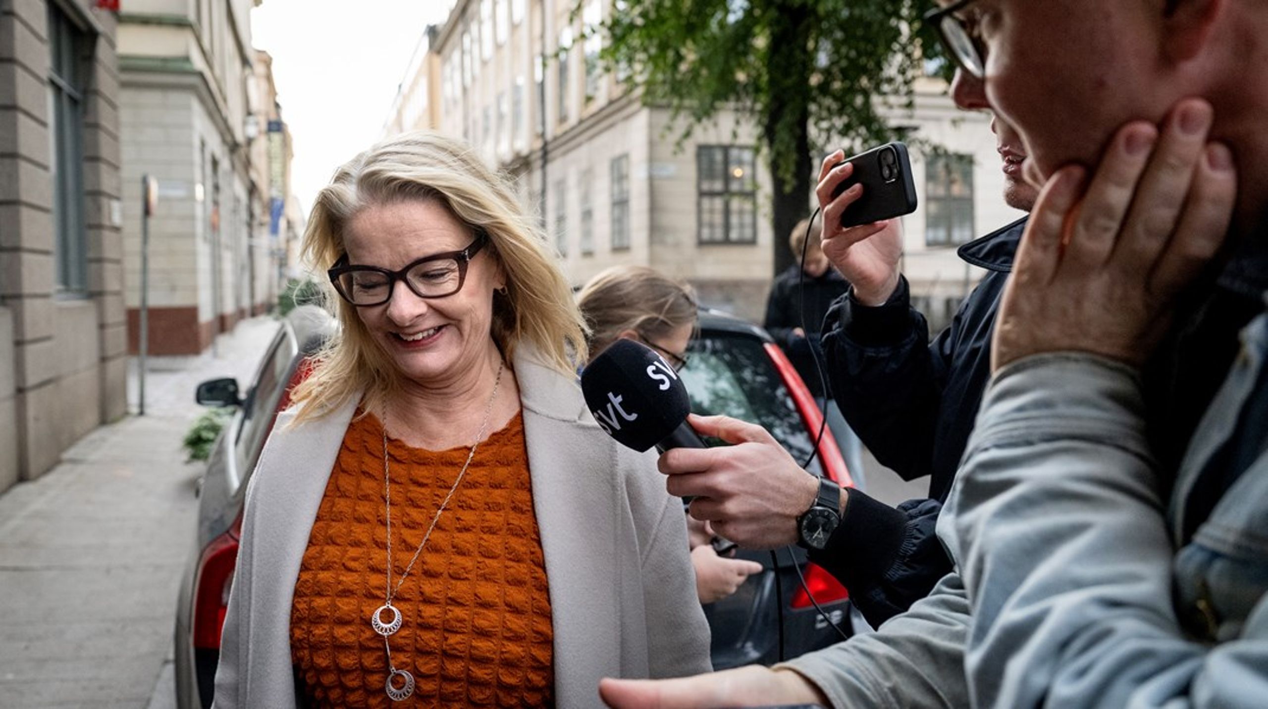 Lotta Edholm (L) har folkbildningen i sin ministerportfölj. Hon vill se en tydligare ansvarsfördelning när det gäller resurser från stat, kommun och region.