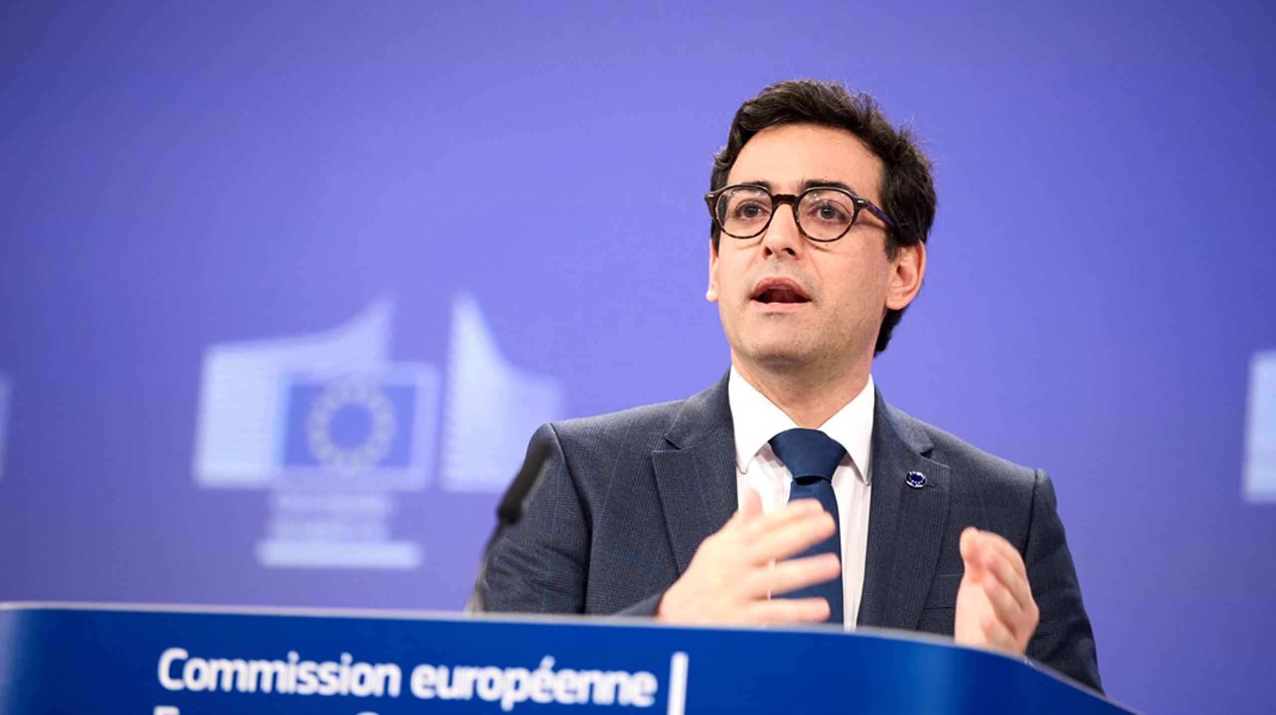 Den franske industrikommissionären Stéphane Séjourné har
arbetat med sitt industriförslag i flera månader och har flera gånger tvingats
skjuta upp presentationen på grund av politiska oenigheter.