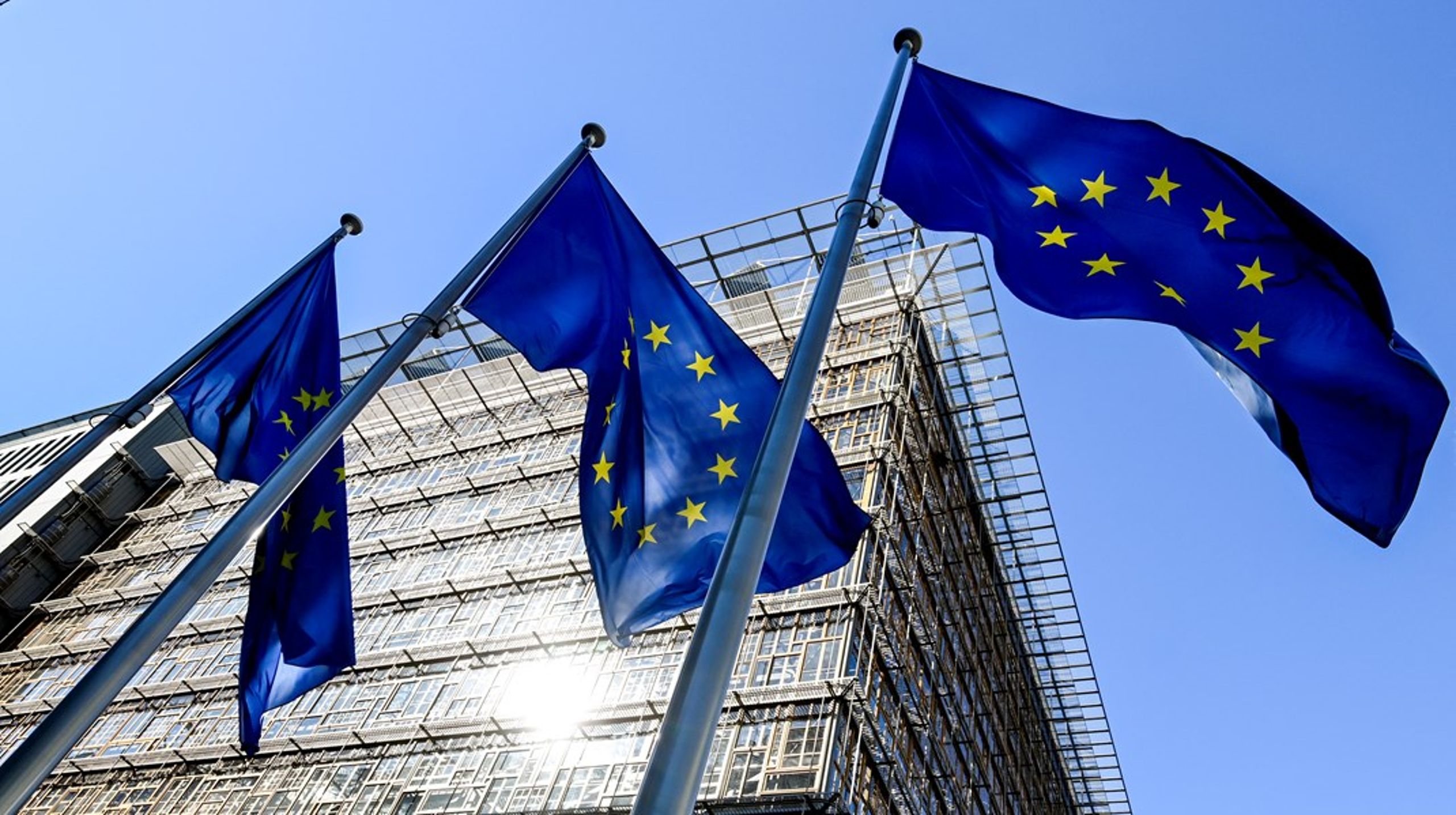 Av den totala andelen ansökande arbetar mer än 91 procent av de sökande för närvarande inte för EU-institutionerna, enligt EU-institutionernas rekryteringsorgan European Personnel Selection Office, Epso.&nbsp;