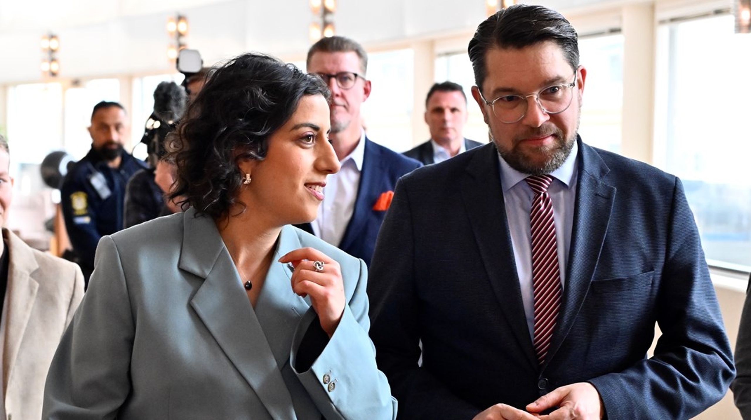Simona Mohamsson (L) och Jimmie Åkesson (SD)&nbsp;är överens om 15 sakpolitiska punkter för att kunna sitta i samma regering efter valet.