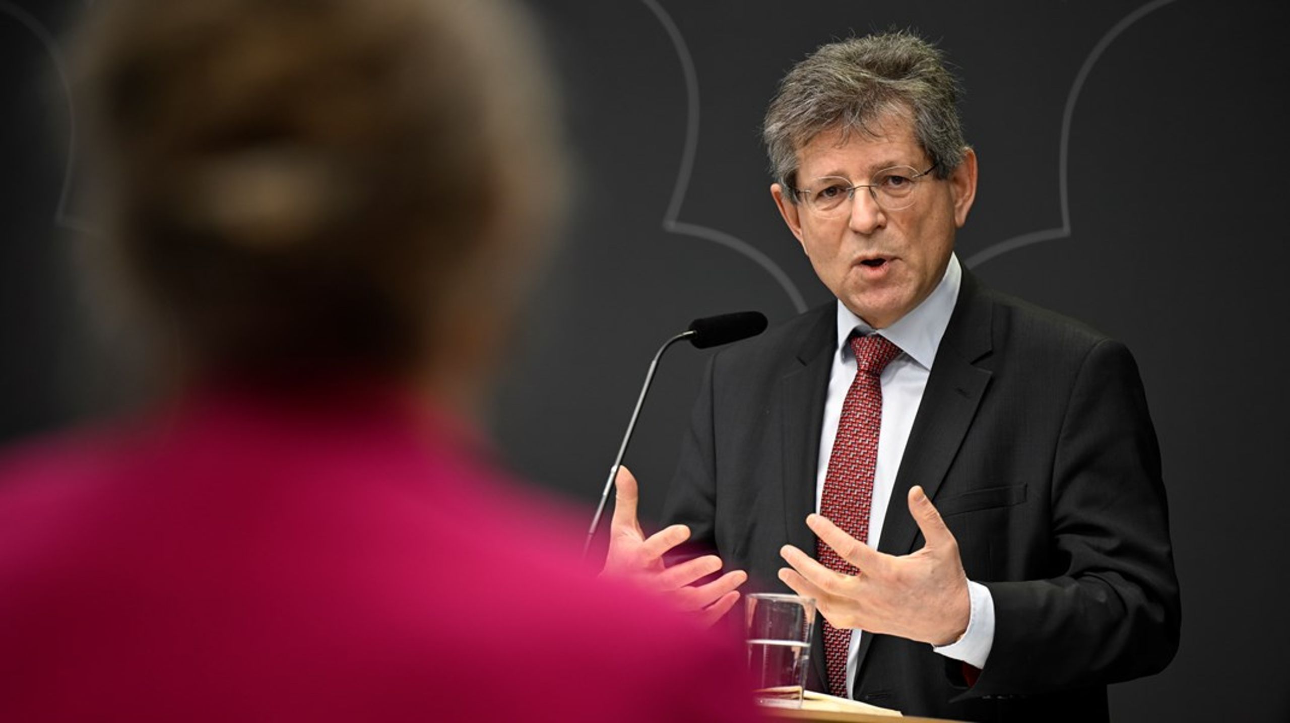 Magnus Henrekson har utrett betygssystemet under mandatperioden. Nu ser han över gymnasieskolan.&nbsp;