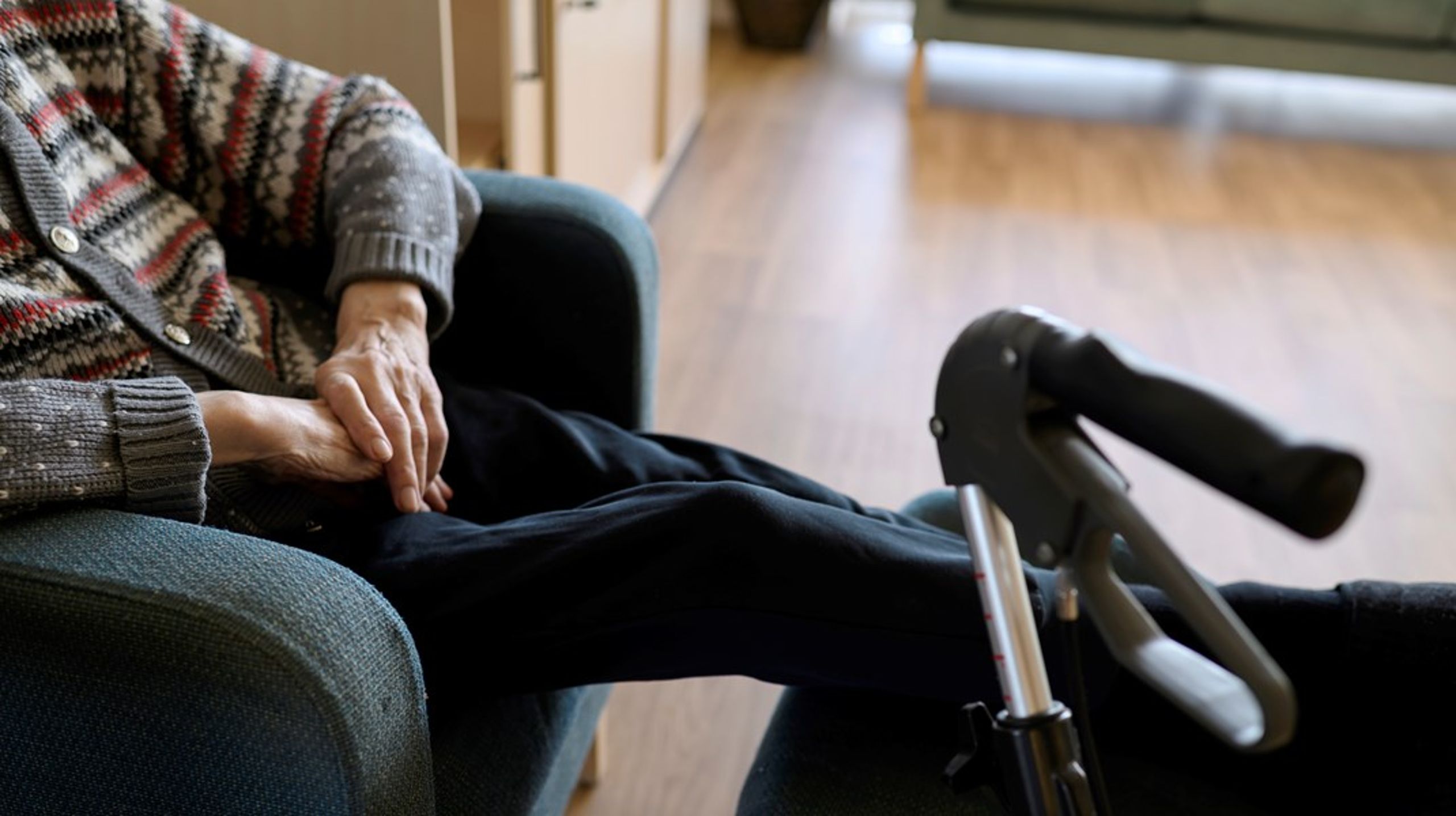 Vi stärker kompetensen i verksamheterna genom att utvidga Äldreomsorgslyftet till att även omfatta personal inom LSS. Det innebär att fler får möjlighet till utbildning på arbetstid, vilket i sin tur höjer kvaliteten i omsorgen, skriver debattörerna.