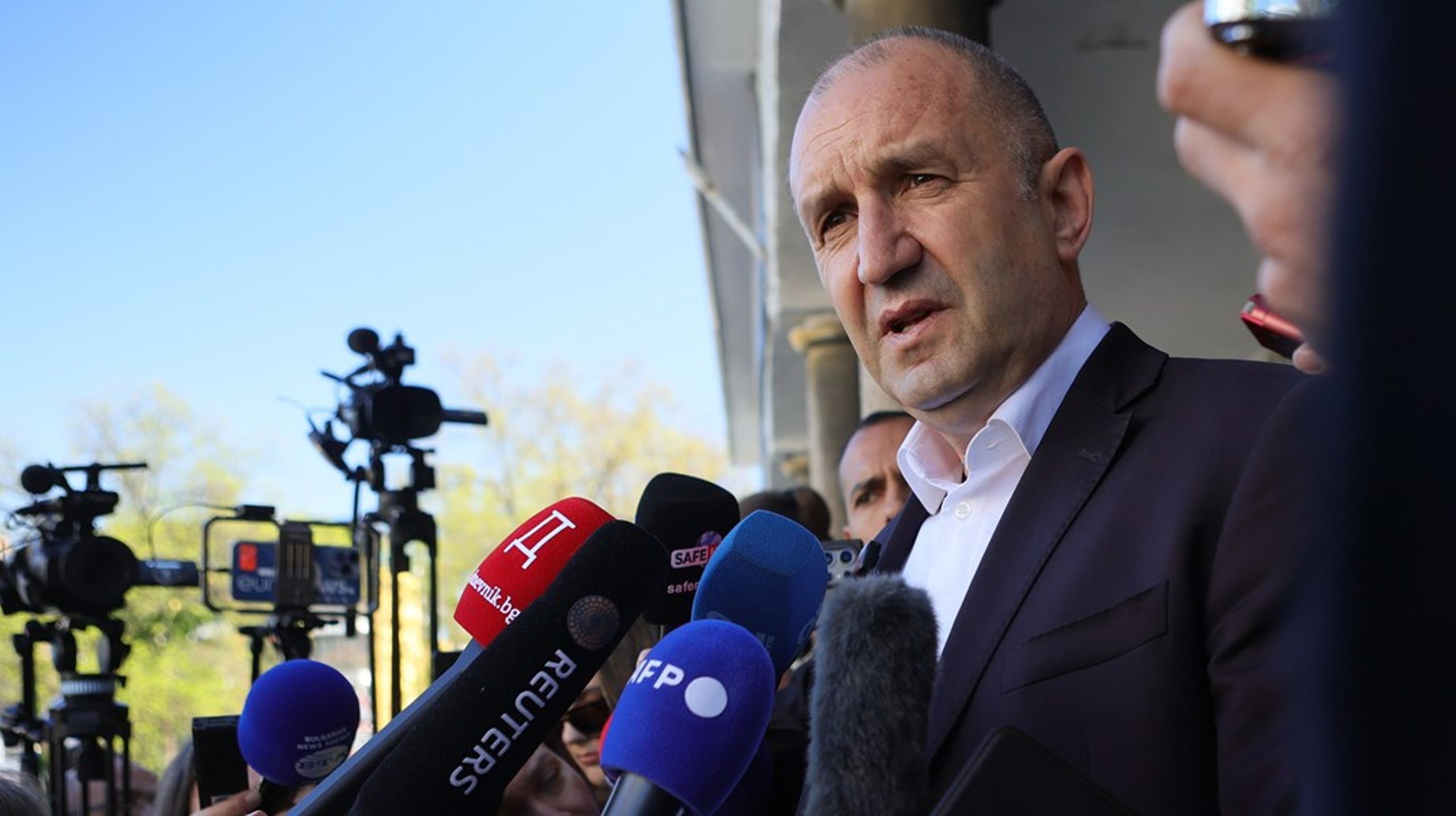 Rumen Radev&nbsp;har bland annat kritiserat militärt stöd till Ukraina i kriget mot Ryssland och delar av EU:s politik.