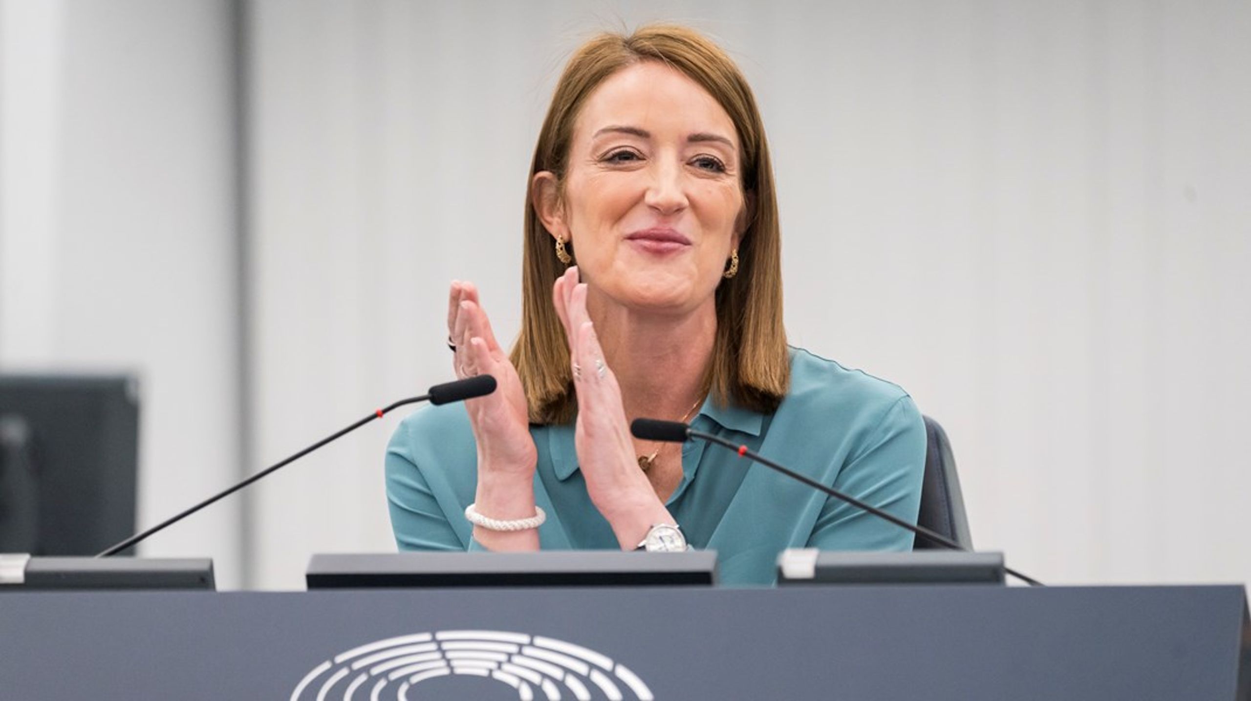 EU-parlamentets talman Roberta Metsola applåderade onsdagens starka stöd för en ändring av systemet&nbsp;–&nbsp;men från svenskt håll tycker man att man borde gått längre.&nbsp;