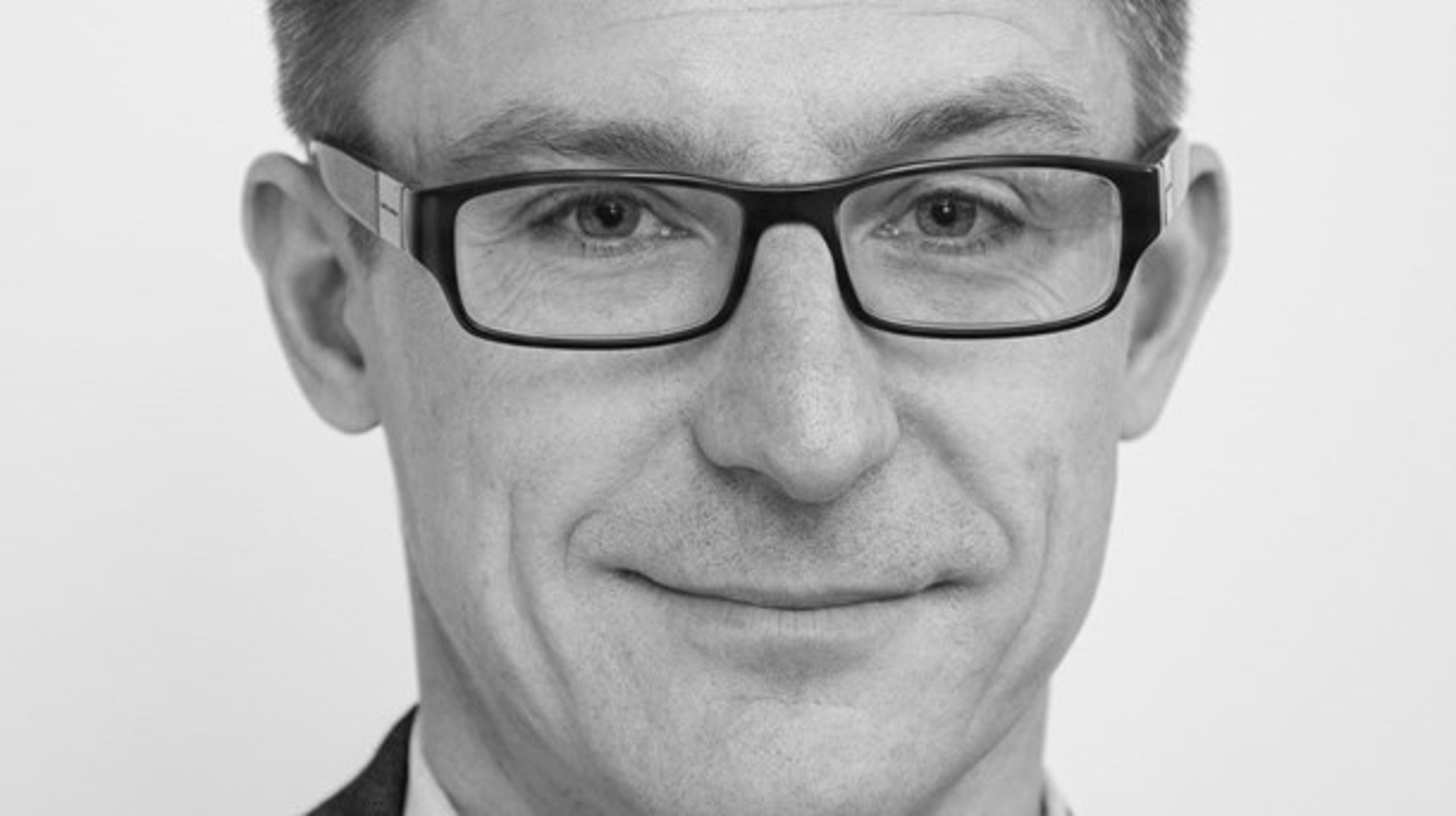 Tillsätt en forskargrupp som föreslår ett reviderat värde för utsläpp av ett kilo koldioxid, skriver Gustaf Engstrand, Tågoperatörerna.