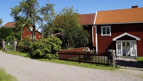 Moderaterna vill ge mer makt till kommunerna