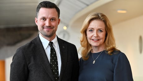 Han blir Centerpartiets nya partisekreterare