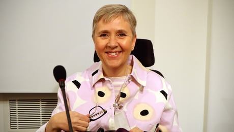Hon får Vilhelm Ekensteens stipendium