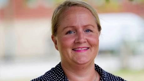 S-ledamot lämnar SKR – blir präst