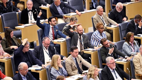 Riksdagen säger ja till höjt partistöd