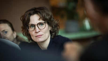 Roswall försvarar lobbymötena: ”Det är sättet jag jobbar på”