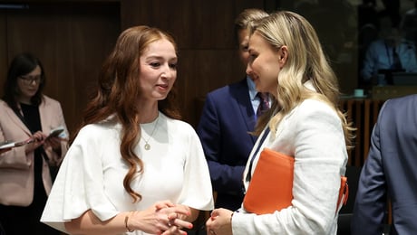 Preliminärt eldupphör: Busch pausar kabelhot
