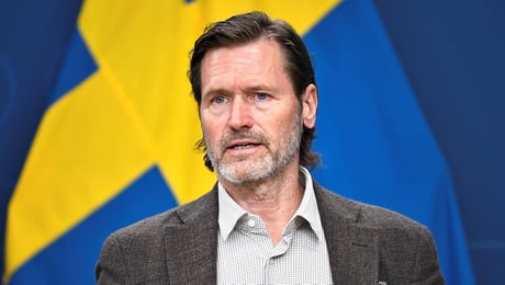 L: Även 14-åringar kan behöva sitta i fängelse