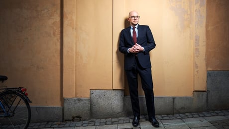 Därför väljer Britz de arbetslösa framför sitt eget parti 
