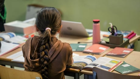 Lista: Det här är partiernas vallöften om skolan