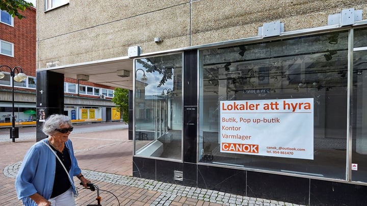 Återhämtning i stadskärnorna efter pandemin – men ännu saknas var femte besökare