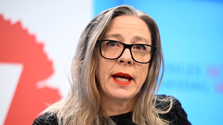 V-toppen: Inte räknat på vad en arbetstidsförkortning hade kostat