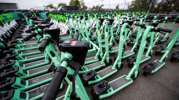 Se elsparkcyklar och elcyklar som en självklar del av infrastrukturen