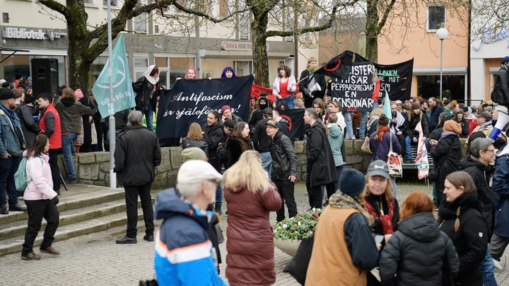 Tre av tio opinionsbildande föreningar har attackerats 