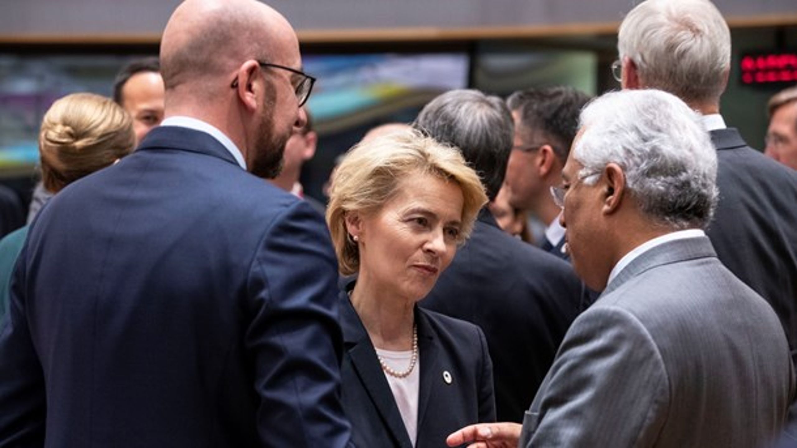 De två tillträdande EU-ledarna Charles Michel och Ursula von der Leyen väntas möta en tuff uppgift framöver när EU-budgeten ska slutförhandlas.<br>