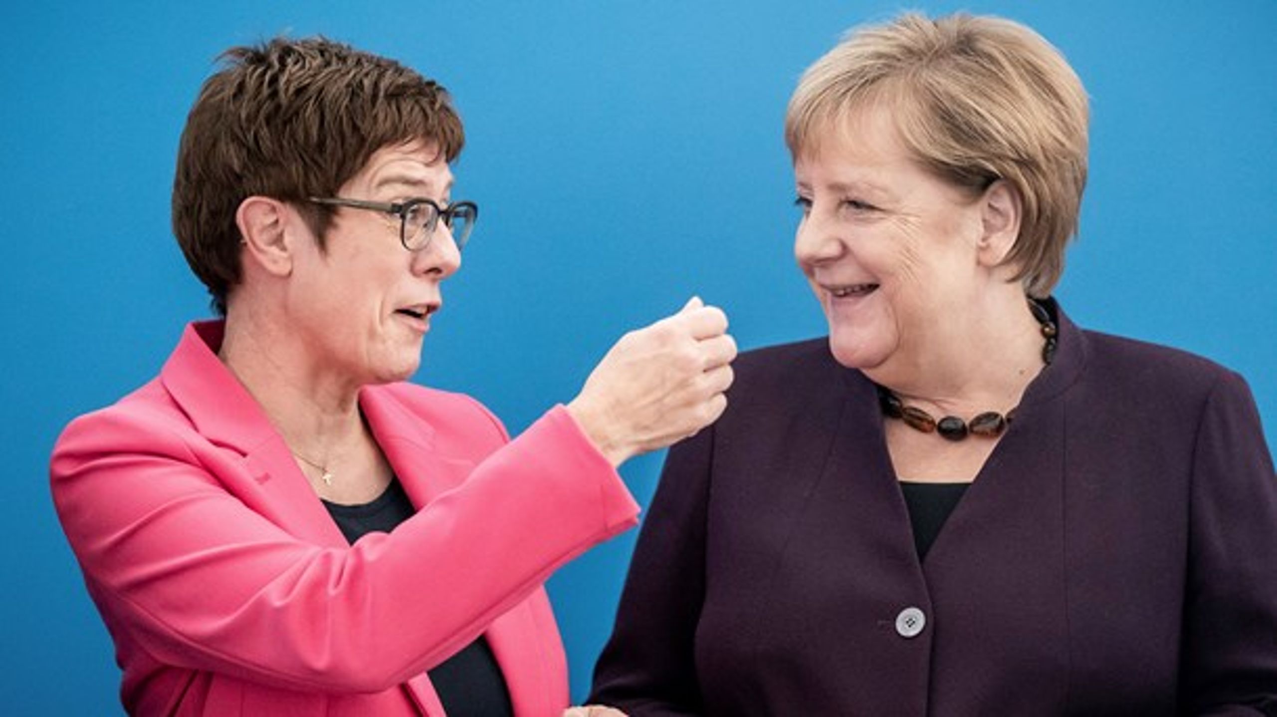 Annegret Kramp-Karrenbauer och Angela Merkel.<br>