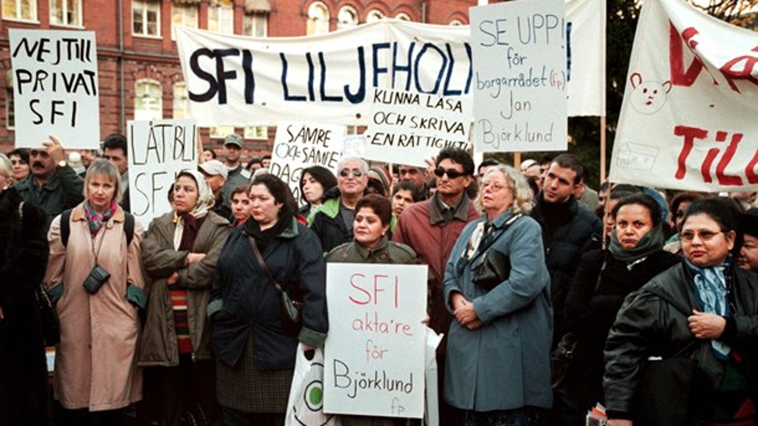 Stockholm 2002. Lärarförbundet&nbsp;demonstrerade mot utförsäljningen av sfi.